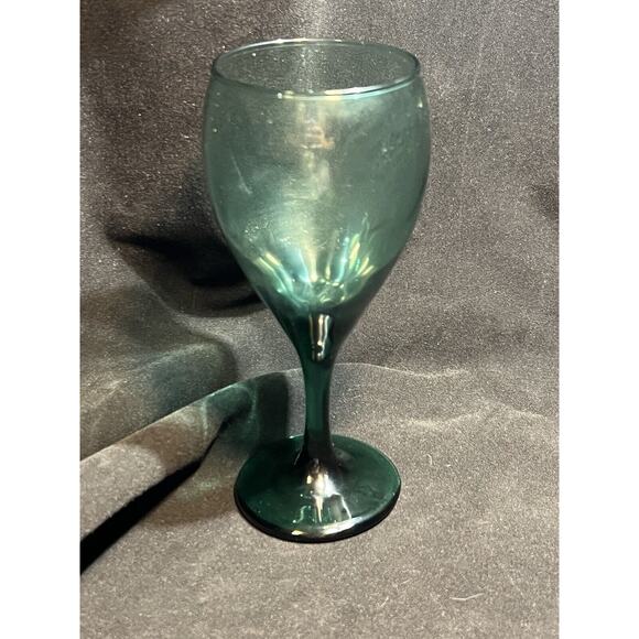 Libbey TEARDROP Juniper Green Wine Water Glass Goblet 7 3/8" Tall Vtg - Picture 2 of 5